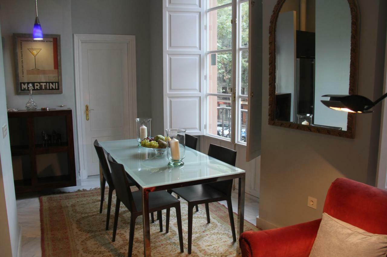 Luxurious 2 Bedroom Flat In A Historic Building Sevilla Exterior foto