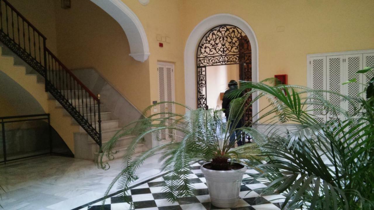 Luxurious 2 Bedroom Flat In A Historic Building Sevilla Exterior foto